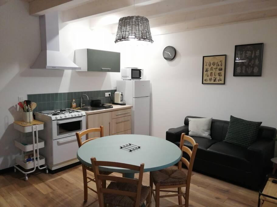 Studio Aux Granges Du Vilaret Lägenhet Clairvaux-les-Lacs Exteriör bild